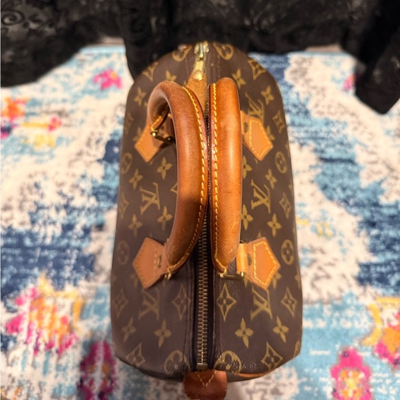 Vintage Louis Vuitton Speedy 25 - Picture 4 of 12